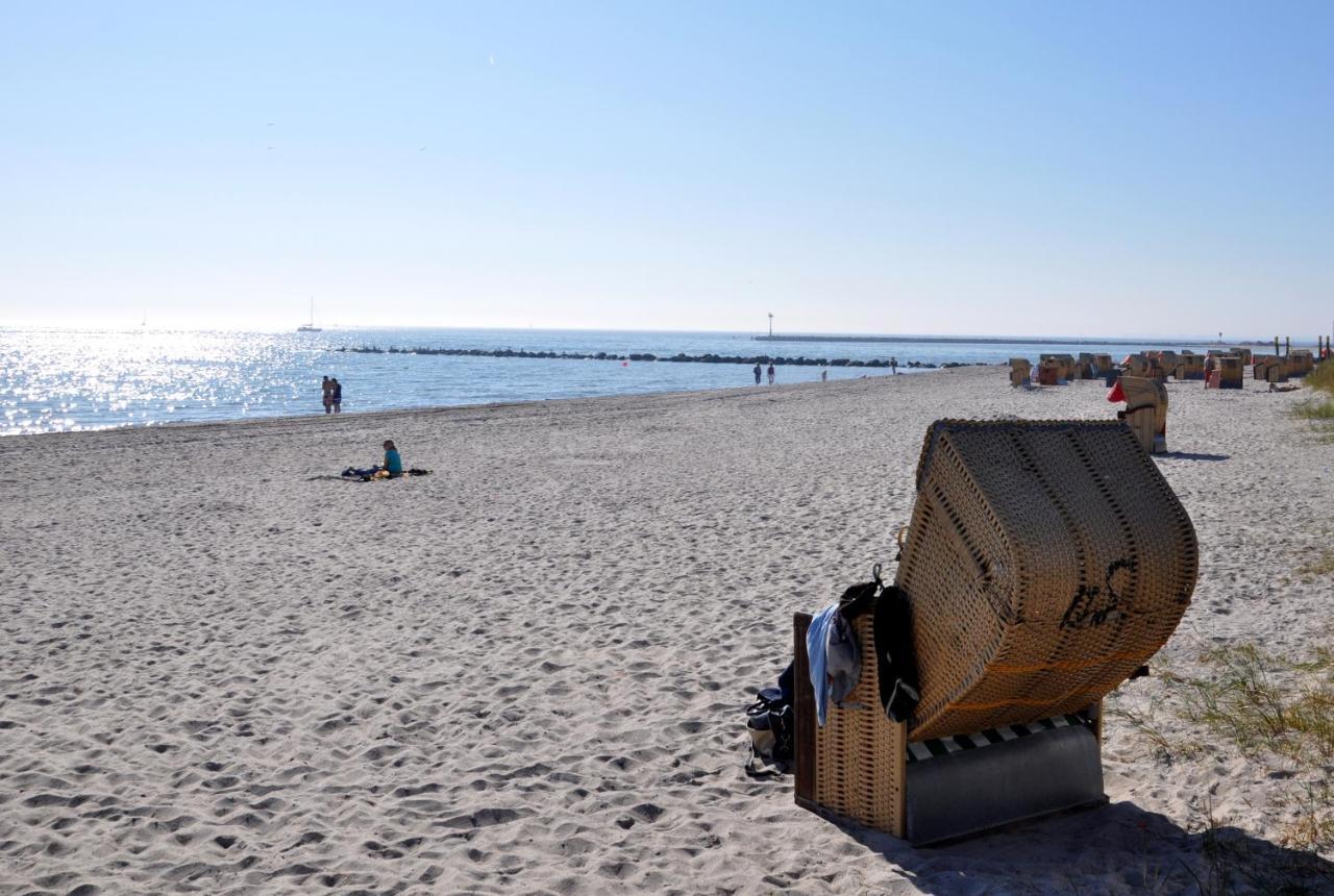 Burgtiefe Suedstrand "Duenennest" 페마른 외부 사진